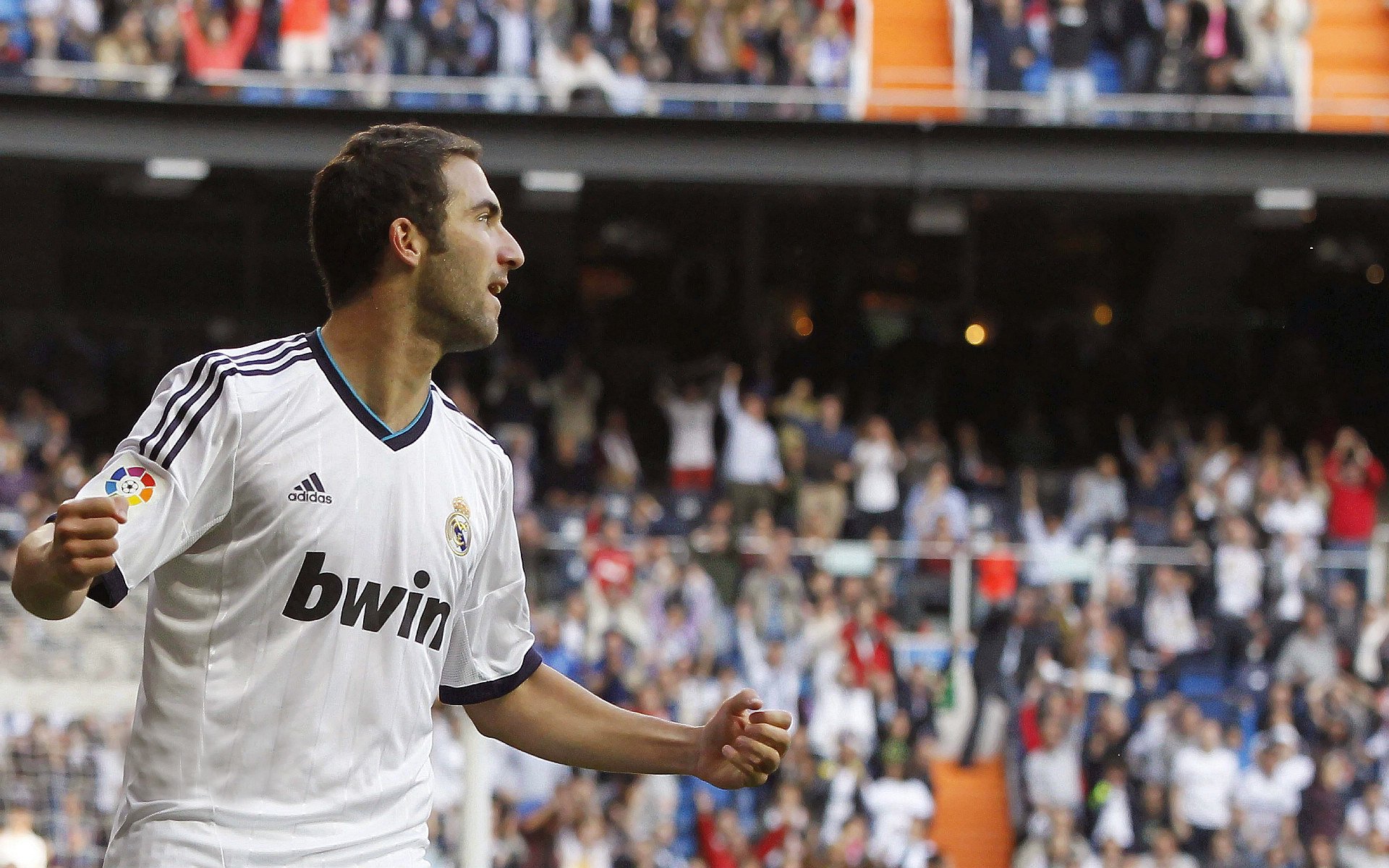 “哈兰德依赖症”显现?曼城3-1伯恩茅恩后重回正轨